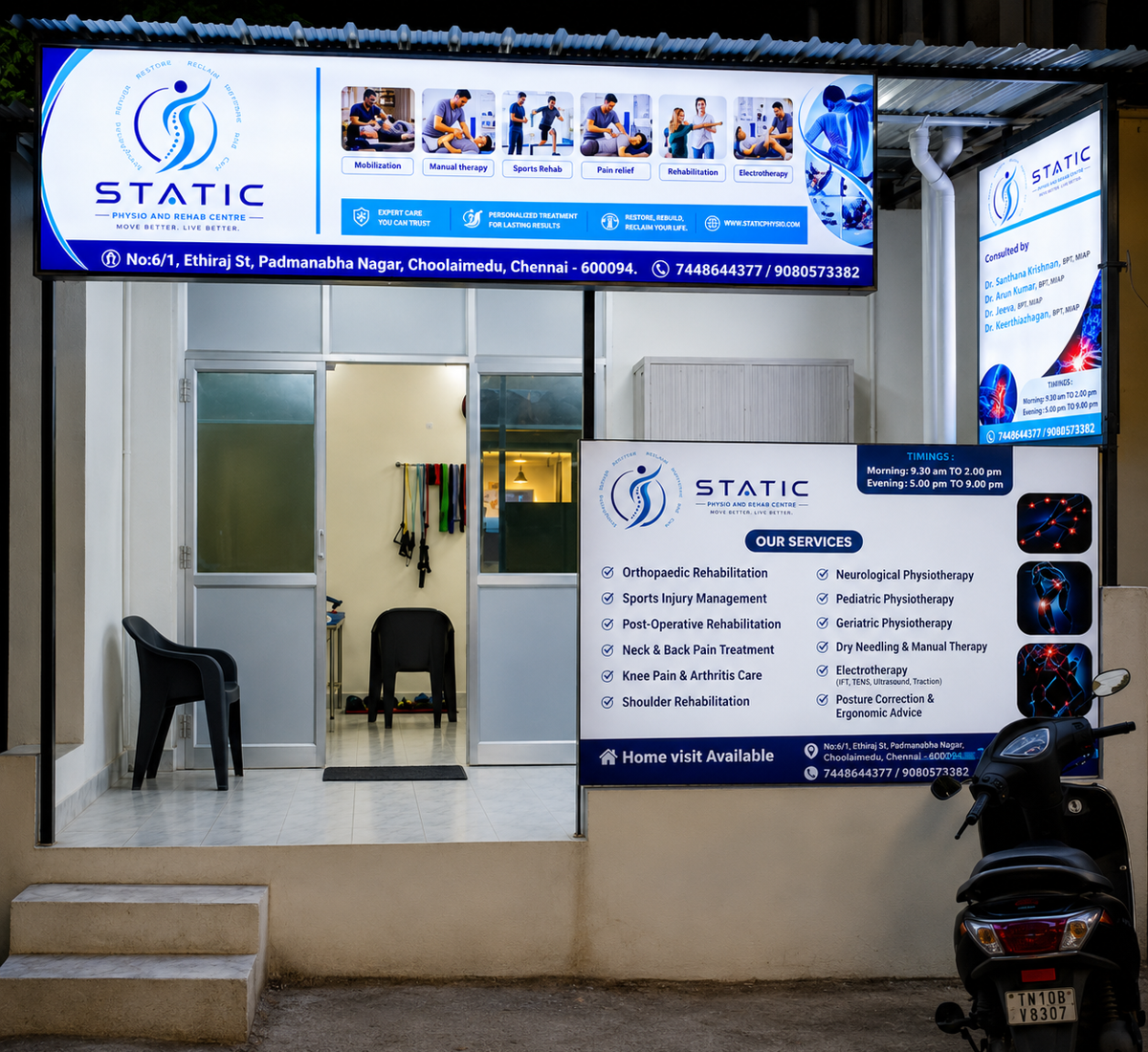 Best & experienced physiotherapist helping a patient with rehabilitation at trusted physio clinic near me in Choolaimedu, Chennai